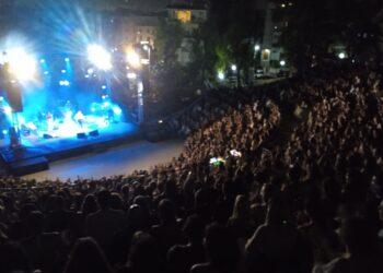 Ηλιούπολη – Δημοτικό Θέατρο «Δημήτρης Κιντής»: Ολόκληρο το καλοκαιρινό πρόγραμμα των θεατρικών και μουσικών παραστάσεων