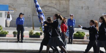 Η Ελλάδα τιμά το «Όχι» της 28ης Οκτωβρίου – Παρελάσεις σε Αθήνα και Θεσσαλονίκη – Τα μηνύματα της πολιτειακής και πολιτικής ηγεσίας