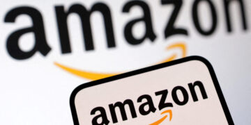«Έπεσαν» η Amazon και η Microsoft – Σοβαρά προβλήματα αντιμετωπίζουν εκατομμύρια χρήστες