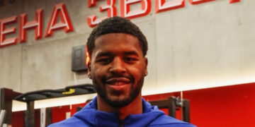 Ερυθρός Αστέρας: «Ο Μπάτλερ θα τεθεί άμεσα στη διάθεση της ομάδας»