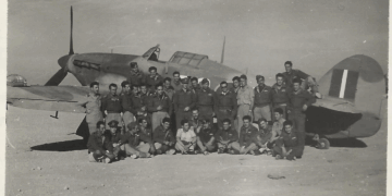 28η Οκτωβρίου 1942: Όταν οι Έλληνες αεροπόροι σφυροκοπούσαν το Ιταλικό Στρατηγείο στο Ελ Αλαμέιν – Η μαρτυρία του πτεράρχου Γ. Πλειώνη