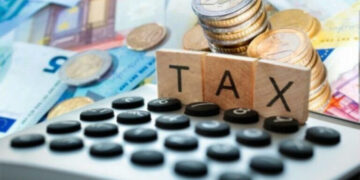 To κοστολόγιο της φορολογικής μεταρρύθμισης: 1,2 δισ. ευρώ η επιβάρυνση του προϋπολογισμού από τη φορολογική κλίμακα το 2026 – 1,6 δισ. το 2027