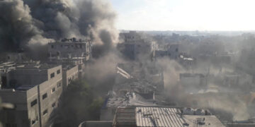 Γάζα: Ισραηλινά αεροπορικά πλήγματα στην πόλη μετά την εντολή Νετανιάχου