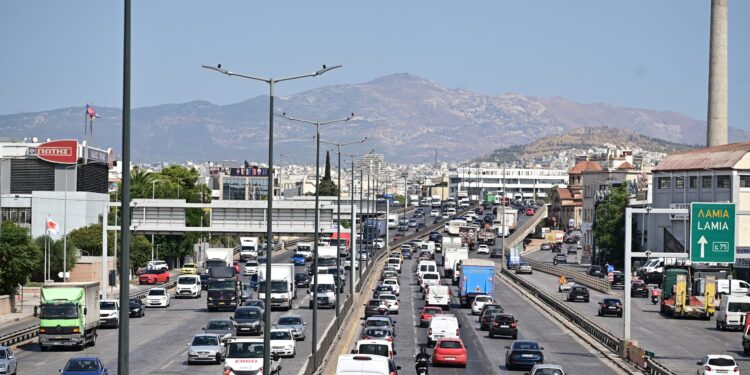 Ομαλή κυκλοφορία στους δρόμους της Αθήνας – Μικρές καθυστερήσεις στο κέντρο