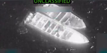 14 νεκροί από επιθέσεις των ΗΠΑ σε πλοία που φέρεται να μετέφεραν ναρκωτικά στον Ειρηνικό – Βίντεο από τις επιδρομές