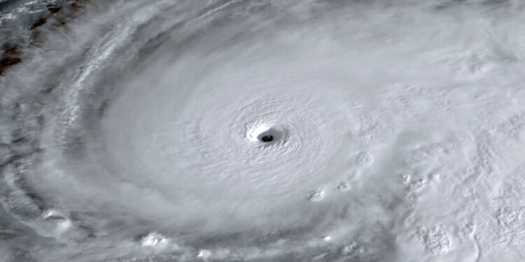 Τζαμάικα: Με ανέμους 300 χλμ ο φονικός τυφώνας Melissa στην Καραϊβική – Έφτασε στην Κούβα, εντυπωσιακές εικόνες