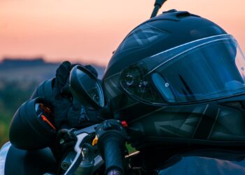 Νέος ΚΟΚ: Πάνω από 1.100 κλήσεις σε μάι εβδομάδα για μη χρήση κράνους