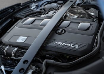 Οι εταιρείες και το μέλλον των θερμικών κινητήρων