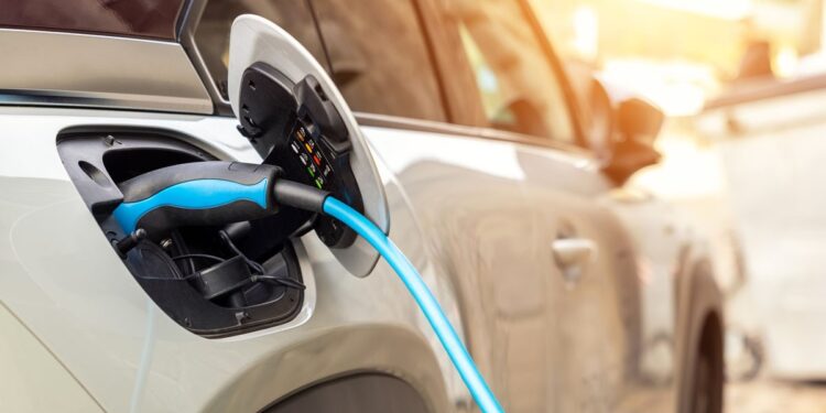 Μεγάλη η πτώση των ηλεκτρικών στην Ελλάδα τον Νοέμβριο