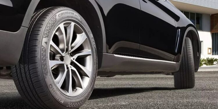 Γιατί το παρκάρισμα με στριμμένους τροχούς μπορεί να γίνει… ακριβό λάθος