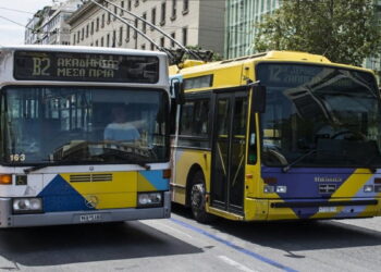 Πώς θα κινηθούν τα Χριστούγεννα στην Αθήνα τα Μέσα Μαζικής Μεταφοράς