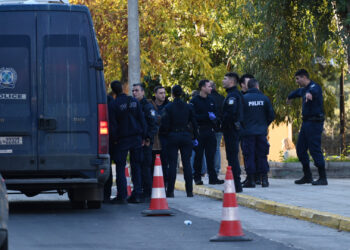 ΟΠΕΚΕΠΕ: Ελεύθεροι με περιοριστικούς όρους μετά τις απολογίες τους τρεις ακόμη κατηγορούμενοι, ανάμεσα τους και η σύζυγος του λογιστή