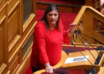 Κωνσταντοπούλου: Καλά Χριστούγεννα και χρόνια πολλά σε όποιον αγωνίζεται και διεκδικεί - ertnews.gr