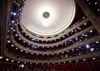 Ένωση Θεατρικών Παραγωγών: Τα περισσότερα θέατρα θα είναι ανοιχτά αύριο, Σάββατο 27/12 - ertnews.gr