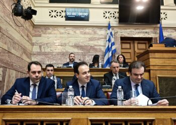 Βουλή: Στην επιτροπή Θεσμών και Διαφάνειας τα ΕΛΤΑ - Τέμπος, προσωρινός ΔΣ: Κανένας δεν θα μείνει χωρίς πλήρη ταχυδρομική εξυπηρέτηση