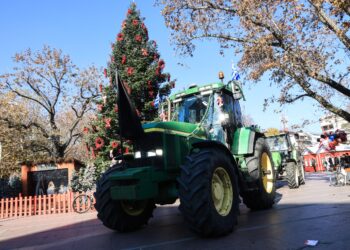 Αγρότες: Κρίσιμη ημέρα για τις αγροτικές κινητοποιήσεις μετά το νέο κάλεσμα της κυβέρνησης για διάλογο - ertnews.gr
