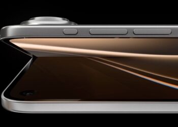 Apple iPhone Fold, &Tau;&omicron; iPhone Fold &epsilon;&mu;&phi;&alpha;&nu;ί&zeta;&epsilon;&tau;&alpha;&iota; &sigma;&epsilon; &nu;έ&omicron; &beta;ί&nu;&tau;&epsilon;&omicron; &kappa;&alpha;&iota; &beta;&lambda;έ&pi;&omicron;&upsilon;&mu;&epsilon; &kappa;ά&theta;&epsilon; &tau;&omicron;&upsilon; &pi;&lambda;&epsilon;&upsilon;&rho;ά