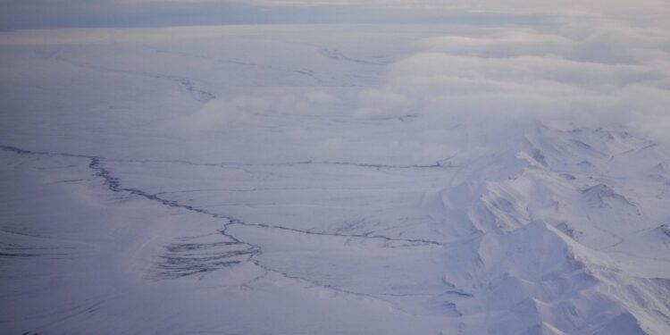 Η Αρκτική εκπέμπει SOS - Βίωσε την πιο θερμή χρονιά που έχει καταγραφεί ποτέ