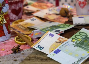 Ολοκληρώθηκε η μεγάλη ετήσια φορολοταρία – Δώδεκα νικητές κερδίζουν από 100.000 ευρώ