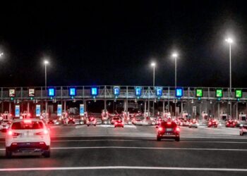 Καραμπόλα έξι οχημάτων στην Αθηνών – Κορίνθου στο ύψος των Μεγάρων