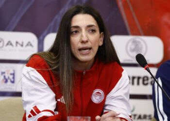 Εμμανουηλίδου: «Στόχος του Ολυμπιακού είναι να διεκδικεί και να παίρνει τα τρόπαια» - www.ertsports.gr