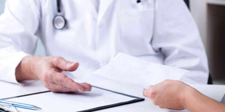 Οι Έλληνες παθολόγοι καταγγέλλουν αποκλεισμό από τη θεραπεία κατά της παχυσαρκίας