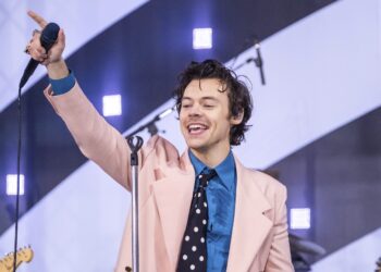 Ο Χάρι Στάιλς πυροδότησε σενάρια επιστροφής στη μουσική με ένα βίντεο έκπληξη