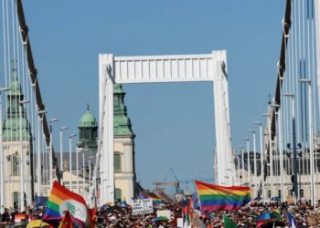 Ουγγαρία: Η αστυνομία στοχοποιεί τον δήμαρχο της Βουδαπέστης μετά την απαγορευμένη Pride