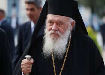 Συνάντηση Αρχιεπισκόπου Ιερώνυμου - Γ. Κουμουτσάκου για την Παγκόσμια  Ημέρα Ελληνικής Γλώσσας από την UNESCO - ertnews.gr