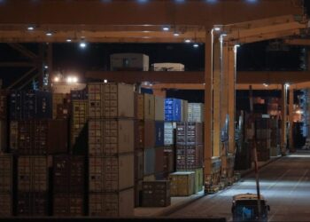 Βιομηχανία: Μείωση 2,4% στις τιμές εισαγωγών τον Οκτώβριο