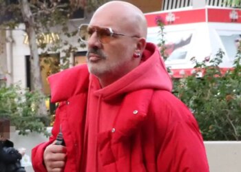 «Τέσσερα χρόνια έψαχνα τρόπους να δημιουργήσω μια μονογονεϊκή οικογένεια, το κράτος δε βοήθησε»