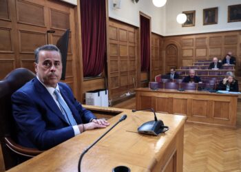 Πηγές ΠΑΣΟΚ: Ο Στ. Παπασταύρου παραδέχθηκε πλήρη αποτυχία της κυβέρνησης στον ΟΠΕΚΕΠΕ