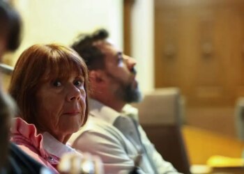 Υπόθεση Πελικό και στη Γερμανία: Ένοχος 61χρονος επιστάτης σχολείου που νάρκωνε, βίαζε και βιντεοσκοπούσε τη σύζυγό του για χρόνια