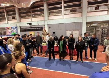Ευχές, χαμόγελα και εδέσματα στη χριστουγεννιάτικη γιορτή στο ΟΑΚΑ - www.ertsports.gr