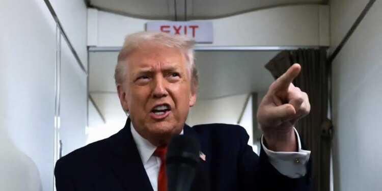 Ντόναλντ Τραμπ: Οι χερσαίες επιθέσεις κατά της Βενεζουέλας θα ξεκινήσουν σύντομα