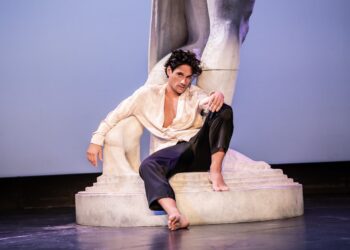 Η παράσταση «Δον Ζουάν– Πόσο Δύσκολο να Είσαι Άντρας» με τον Πάνο Βλάχο στο Θέατρο Αριστοτέλειον