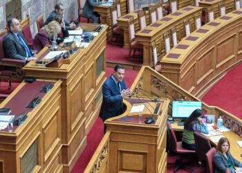 Υψηλοί τόνοι μεταξύ Α. Γεωργιάδη - αντιποπολίτευσης στη συζήτηση για τον προϋπολογισμό