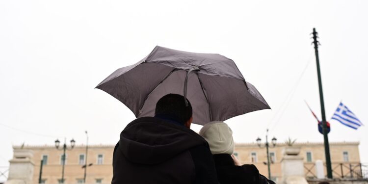 Καιρός: Χριστούγεννα με βροχές και καταιγίδες - Πρόγνωση από τη Ν. Ζιακοπούλου - ertnews.gr