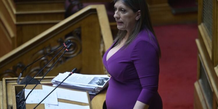 Πηγές ΝΔ: Η Κωνσταντοπούλου απέφυγε ερωτήσεις για χρηματοδότηση ΜΚΟ και πόθεν έσχες