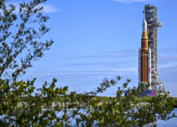 NASA: Η αποστολή Artemis 2 θα μεταφέρει ιστορικά κειμήλια της ανθρώπινης διαστημικής πορείας