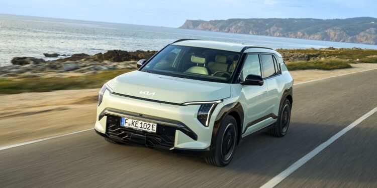 Το Kia EV3 GT κάνει ποδαρικο και ανεβάζει τον πήχη
