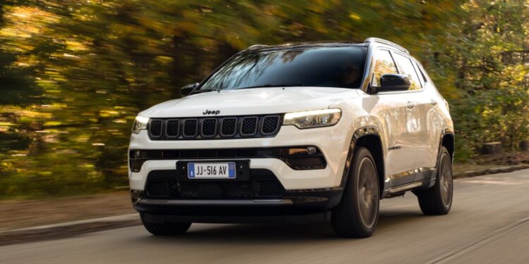 Βελμάρ: Τα Jeep Avenger και Compass τώρα πιο προσιτά