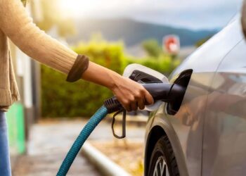 Γερμανία: επιδοτήσεις ηλεκτρικών με range extender και plug‑in υβριδικά