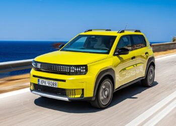 Δοκιμή: Fiat Grande Panda 1.2 Hybrid eDCT