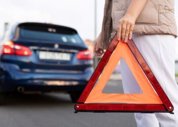 Τέλος το τρίγωνο, έρχεται ο φάρος