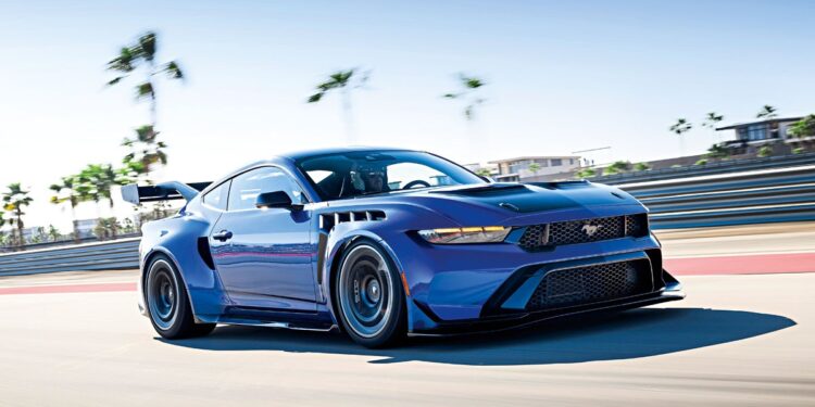 Οδηγούμε την Ford Mustang GTD