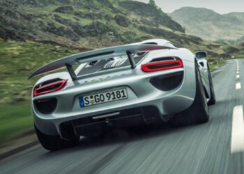 Ποια είναι τα 5 ταχύτερα Porsche στο 0-100;