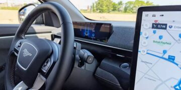 Η ρεαλιστική στροφή της Ford στην αυτόνομη οδήγηση