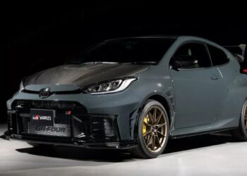 Το πιο ακραίο Toyota GR Yaris στον κόσμο αποτίνει φόρο τιμής στο… αφεντικό