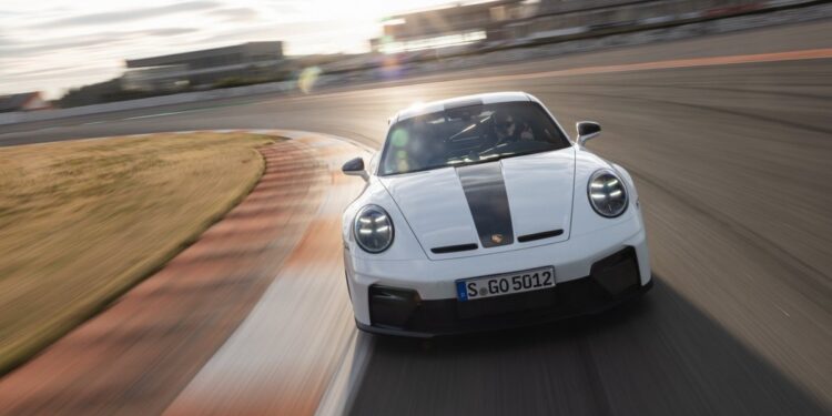 Η Porsche μιμείται τα videogames